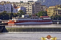 Botel Albatros 3*